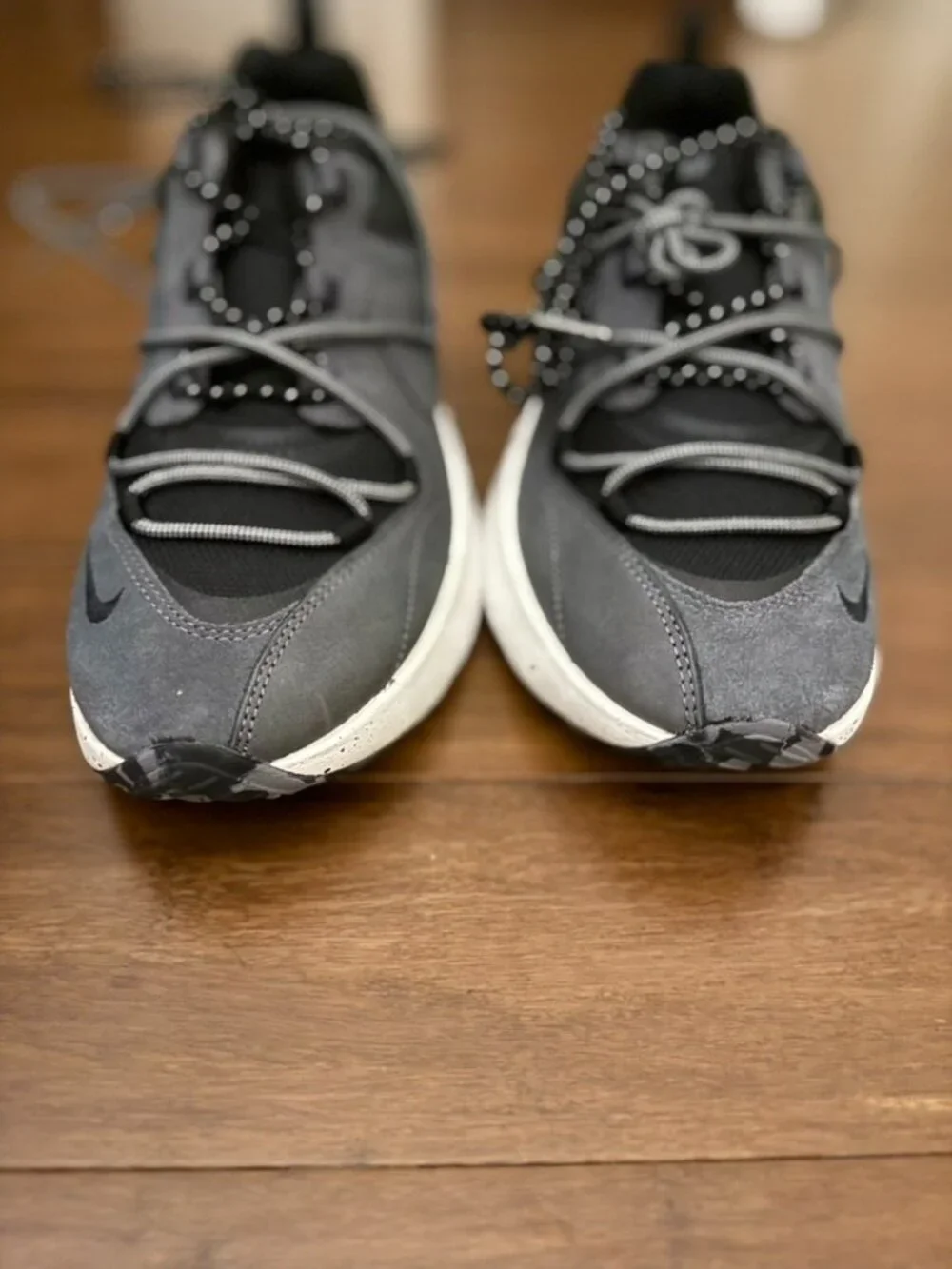 NEW Nike Air Max Viva Black Gray Sneakers Women's Size 10 NWOB